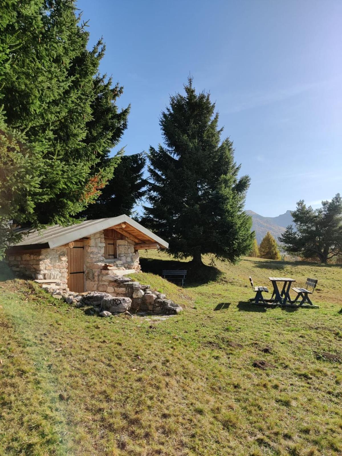 Villa Zoe - Suite Con Sauna Margone  Exteriör bild